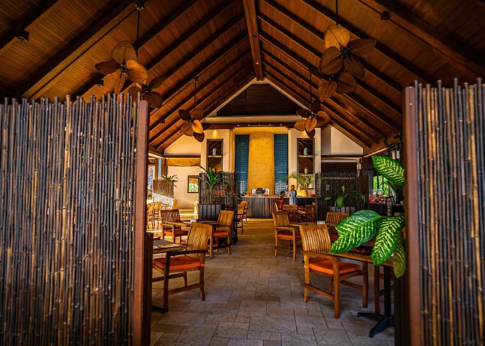 Luxury Hotels in Beau Vallon (Mahe)